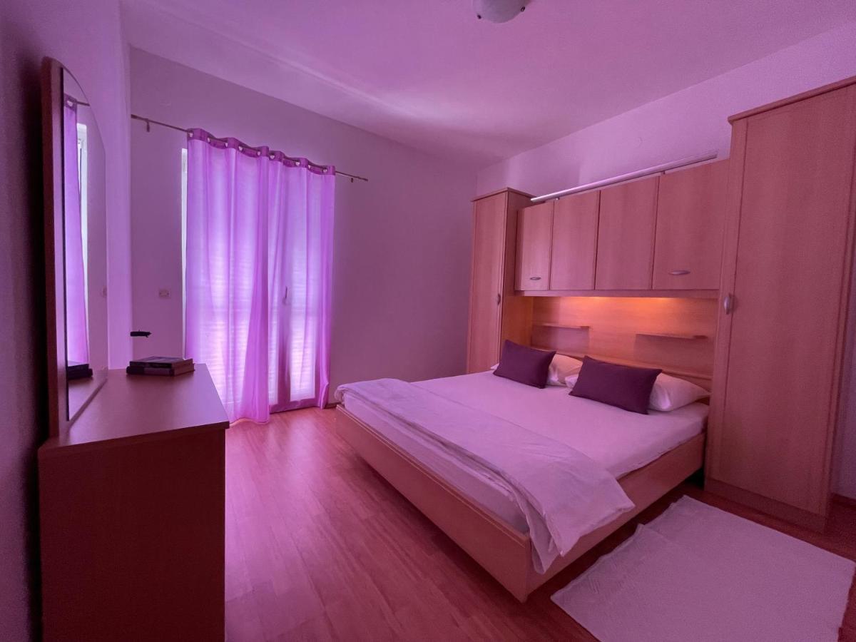 Apartmani Ruzarija Rab Town Eksteriør bilde